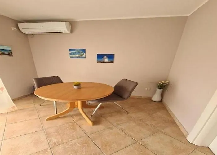 Apartamento Neda Vodice